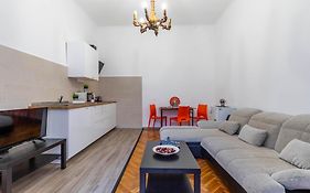 Great Value Apartment / City Centre